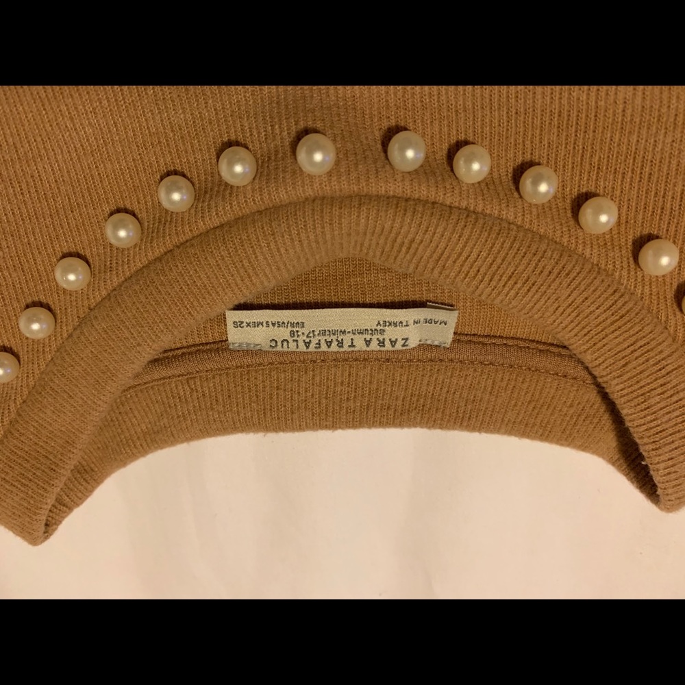 Pearl Studded Top - Picture 3 of 3